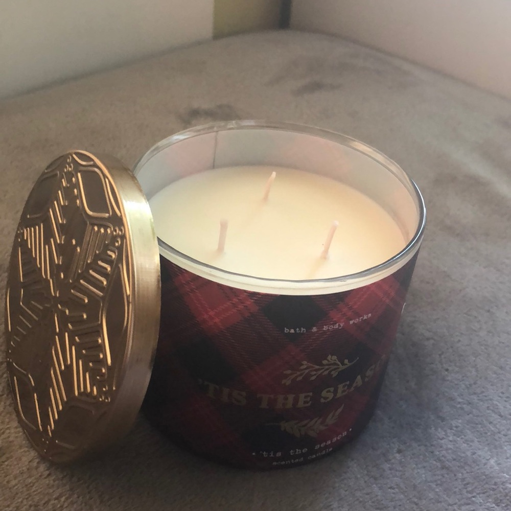 New Tis the Season Candle